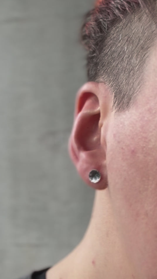 Oxidized Reticulated Stud Earrings